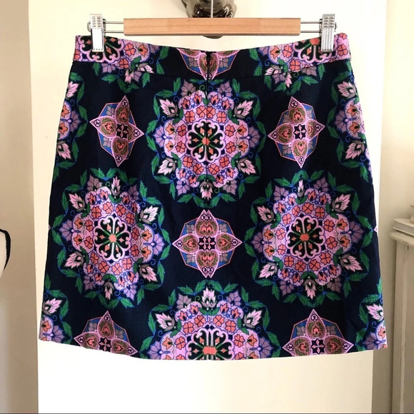 J Crew mini skirt. Size 6 - Picture 3 of 5